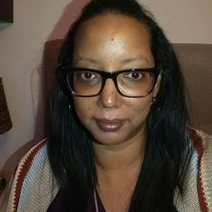 Meet your Posher, Kendra